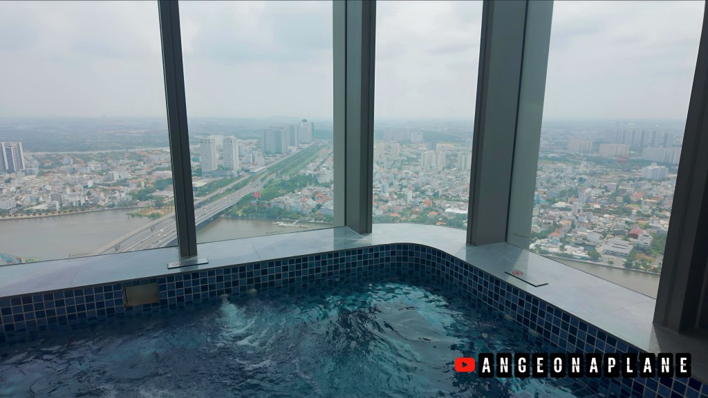 Spa in the locker room at Vinpearl Landmark 81