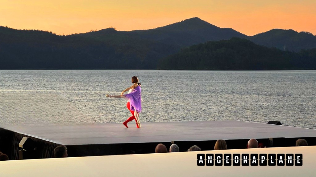 Alice in Wonderland ballet at Pas de Deux in Paradise at qualia