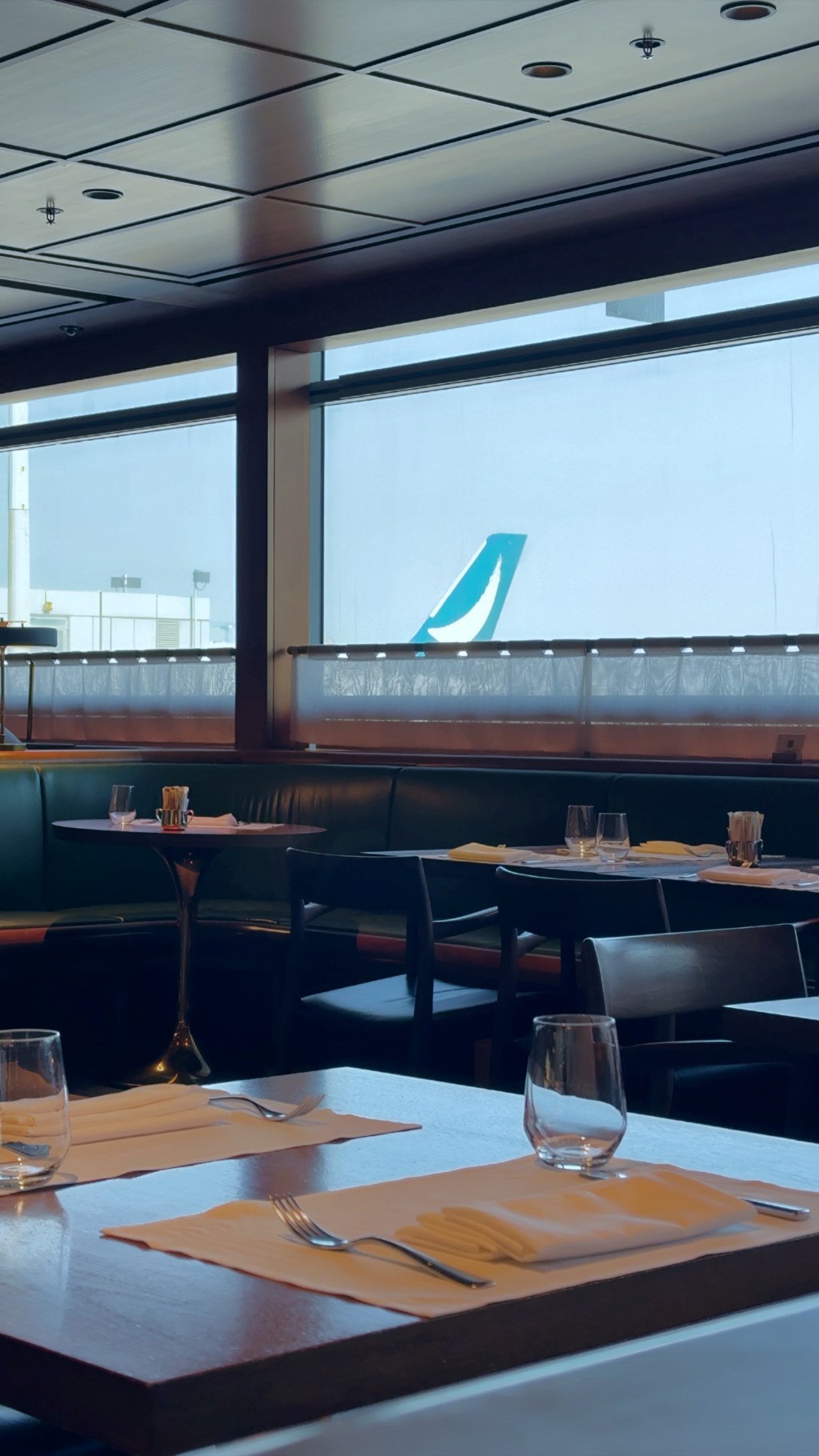 Cathay Pacific The Pier First Class Lounge — Full&nbsp;Review